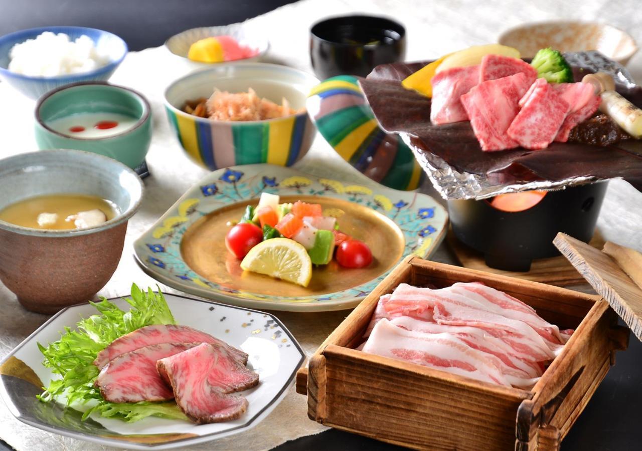 筋肉と自然と遊ぶ宿 田島館 Hotel Takayama  Luaran gambar