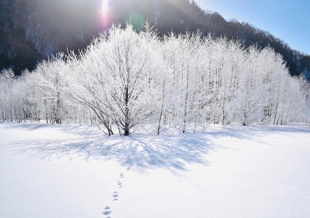 筋肉と自然と遊ぶ宿 田島館 Hotel Takayama  Luaran gambar