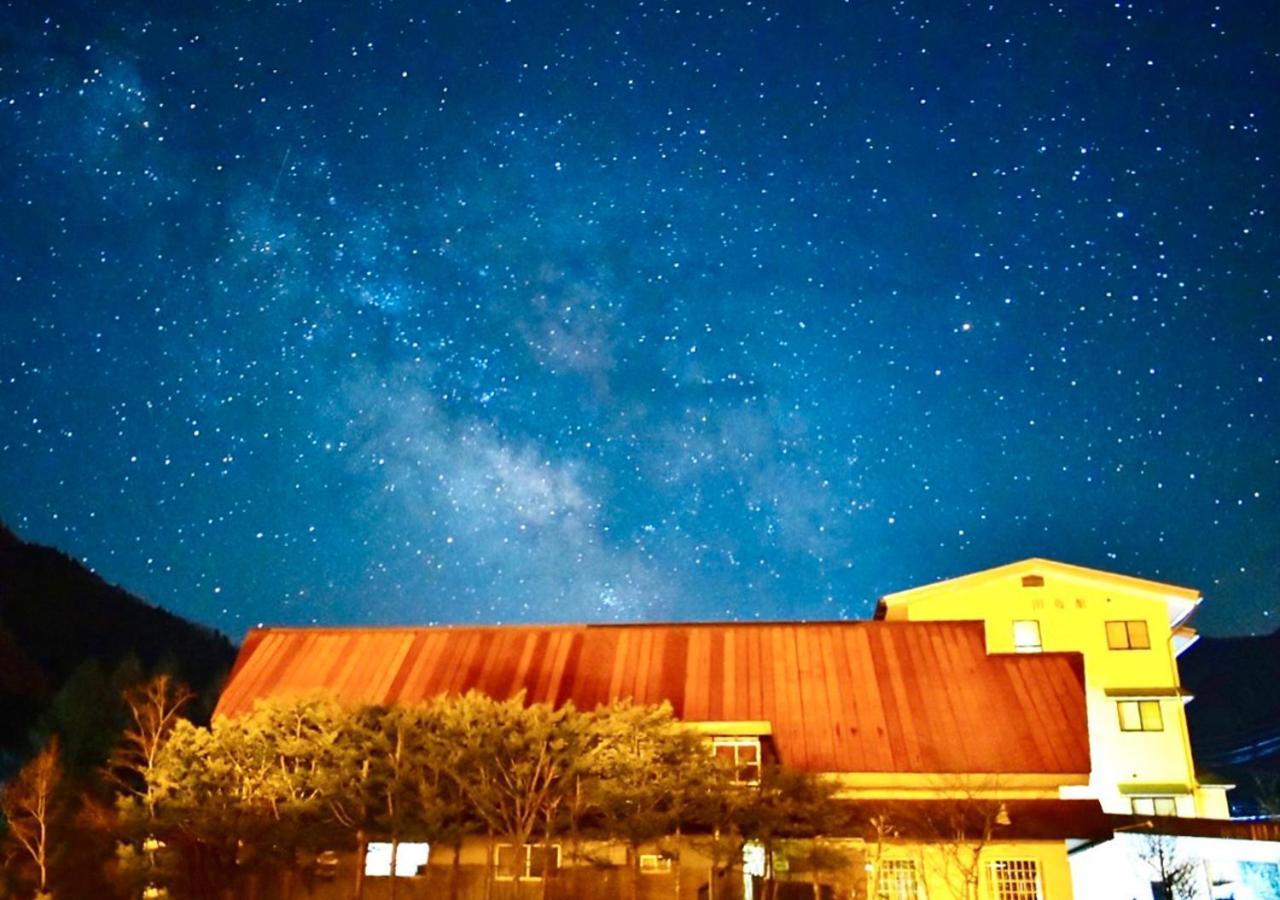 筋肉と自然と遊ぶ宿 田島館 Hotel Takayama  Luaran gambar